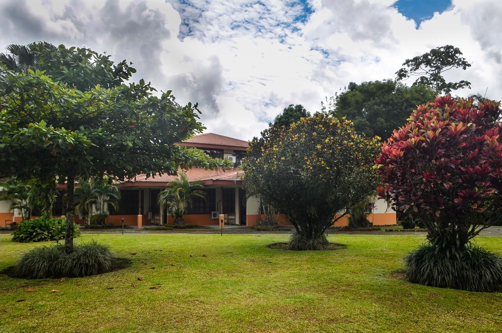 Befox Adventure Hotel La Fortuna Exterior foto