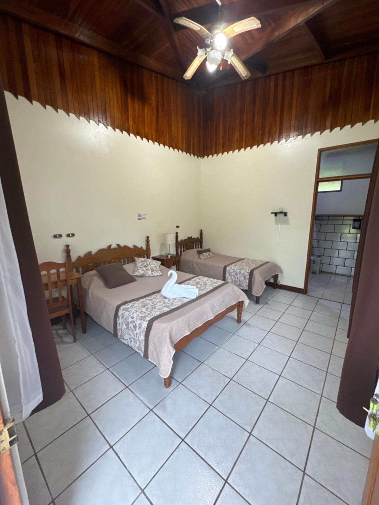 Befox Adventure Hotel La Fortuna Exterior foto
