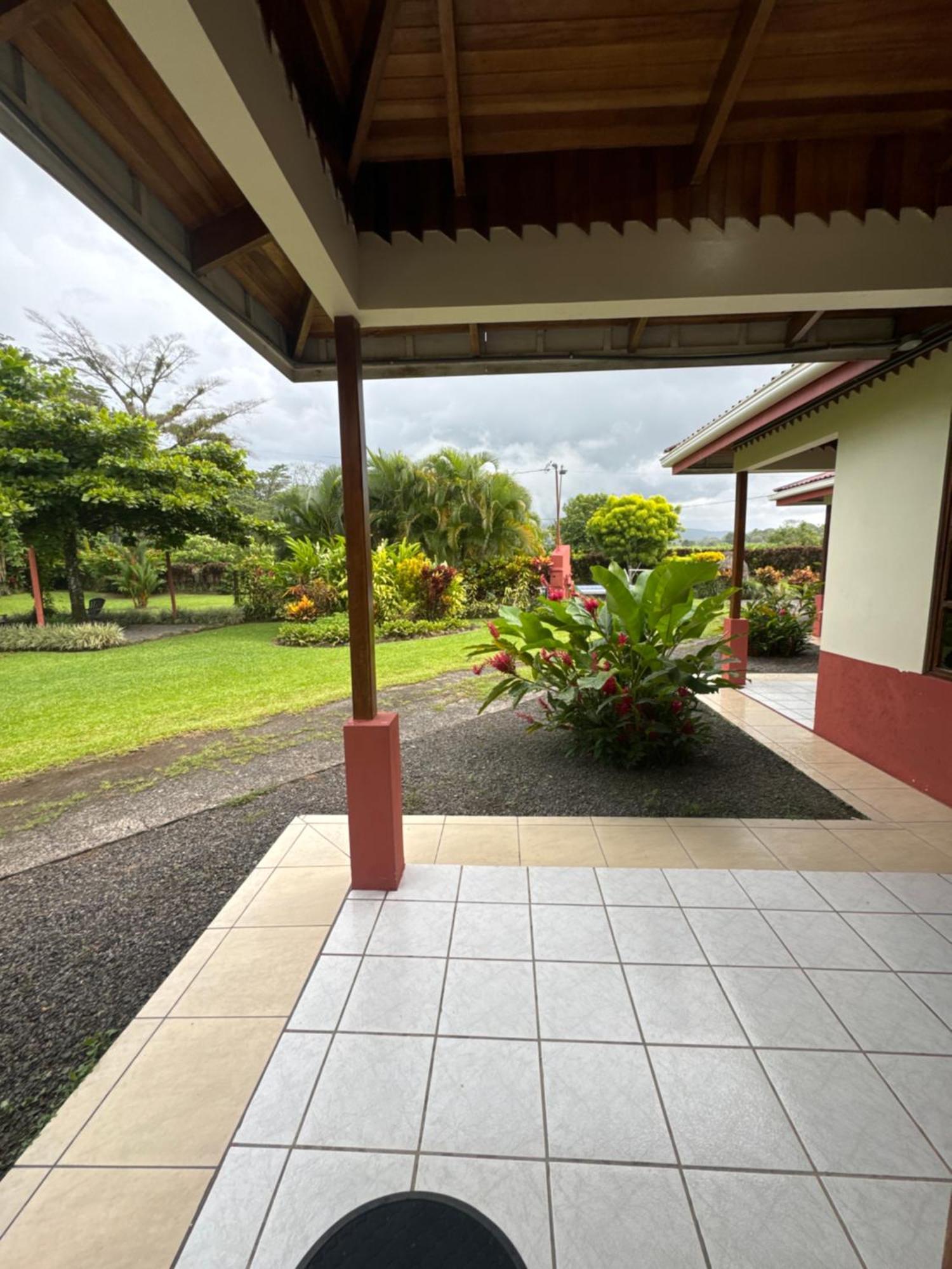 Befox Adventure Hotel La Fortuna Exterior foto